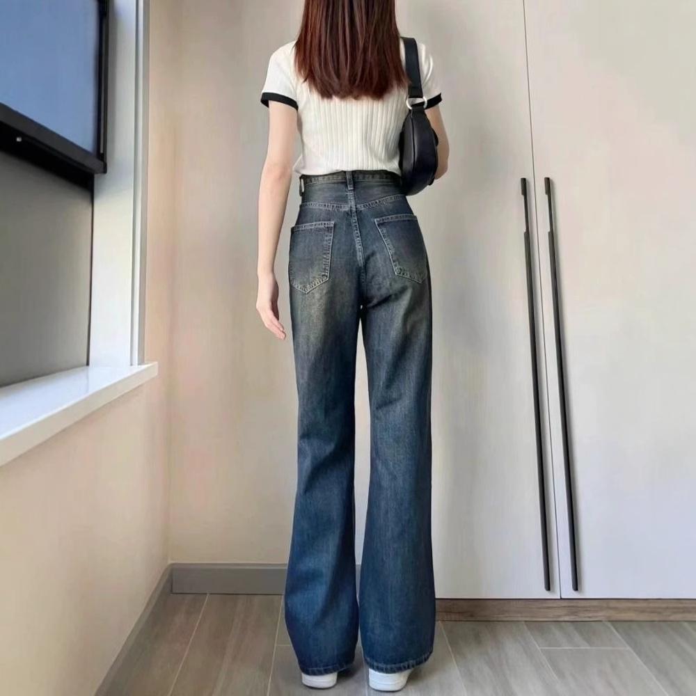 Women's Non-Clingy Fleece-Lined High-Waisted Slimming Flare Jeans for Autumn/Winter - Wide-Leg, Hip-Covering Style.