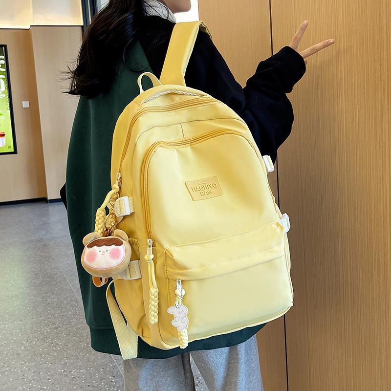 The College High School Versatile Color-blocking Backpack Is A Niche Design for College Students
