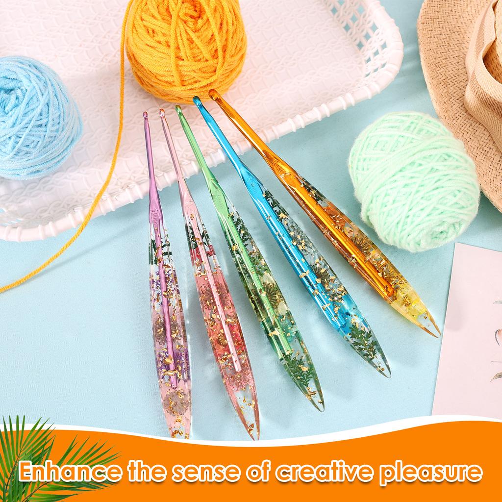 5Pcs Aluminium Crochet Hooks Ergonomic Crochet Needles with Flower Handle Knitting Hooks Set for Knitting Sweaters Scarves Socks