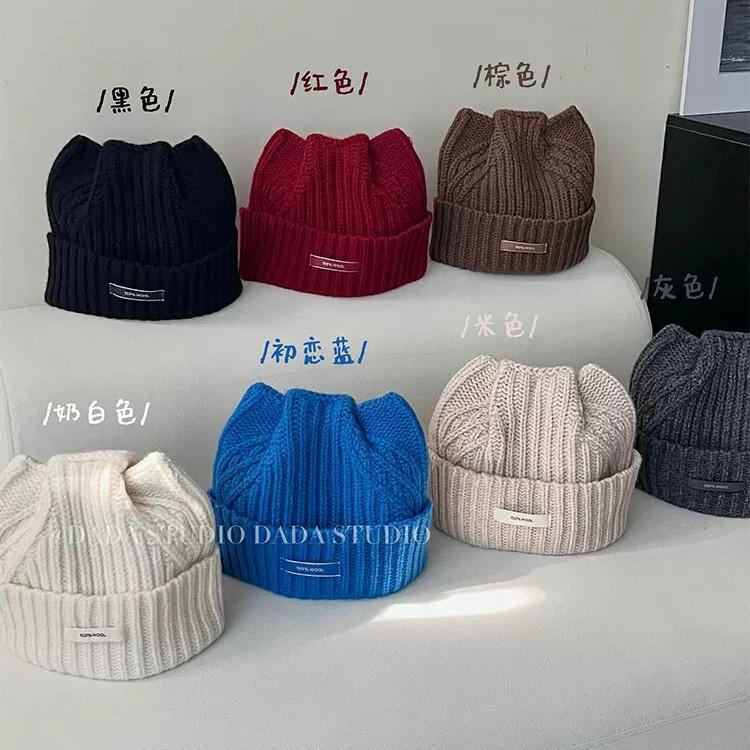 Korean order% wool vertical pattern cold hat women's big head circumference shows the face, cute cat ear hat multi-color knitted hat