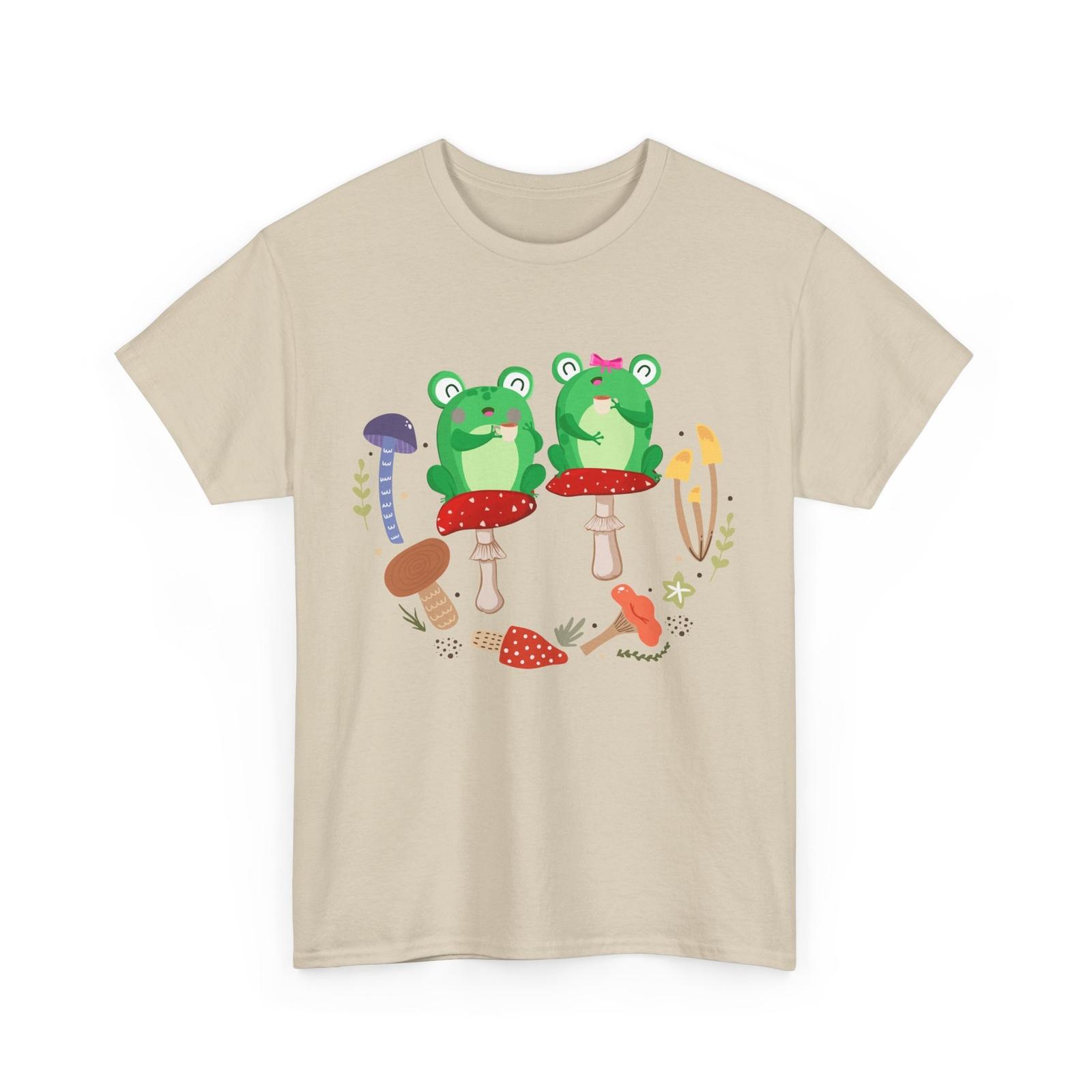 Frog Mushroom Shirt, Frog Amphibians Lovers Cottagecore Girls Cute Shirt XXXXL