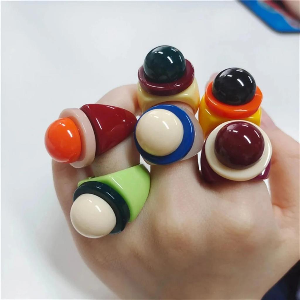 Colorful Y2k Hip Hop Two-color Acrylic Rings Set Women Exaggeration Classic Geometric Resin Finger Rings Female Party Jewelry
