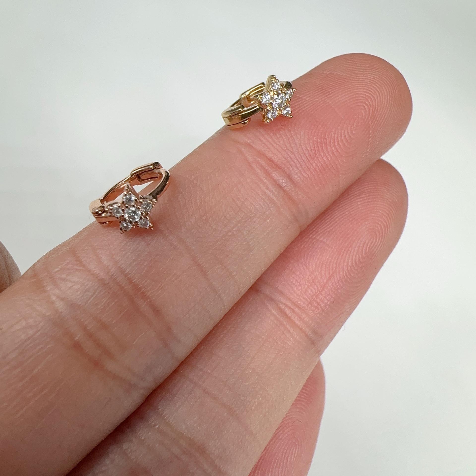 18K Gold-Plated Sterling Silver Zircon Star Ear Cuff - Elegant, Chic, Minimalist Design Rose Gold Pair