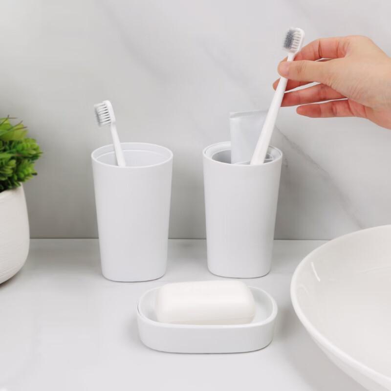 3-Piece Simple Daily Toiletries Set