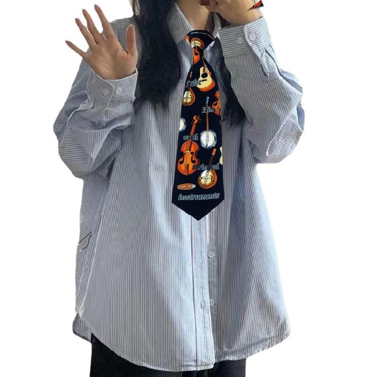 Leichte Herrenkrawatte mit dynamischen Gitarren- und Schlagzeuggrafiken, zeitgenössische Fliege für das tägliche Styling