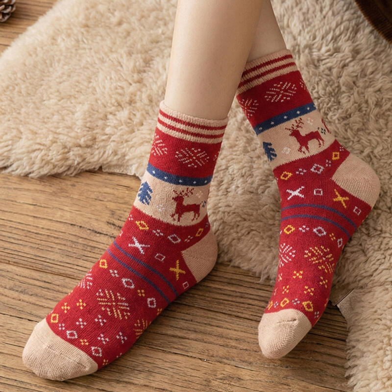 

5-piece set of cream Nordic Christmas thick socks R288 5-piece set