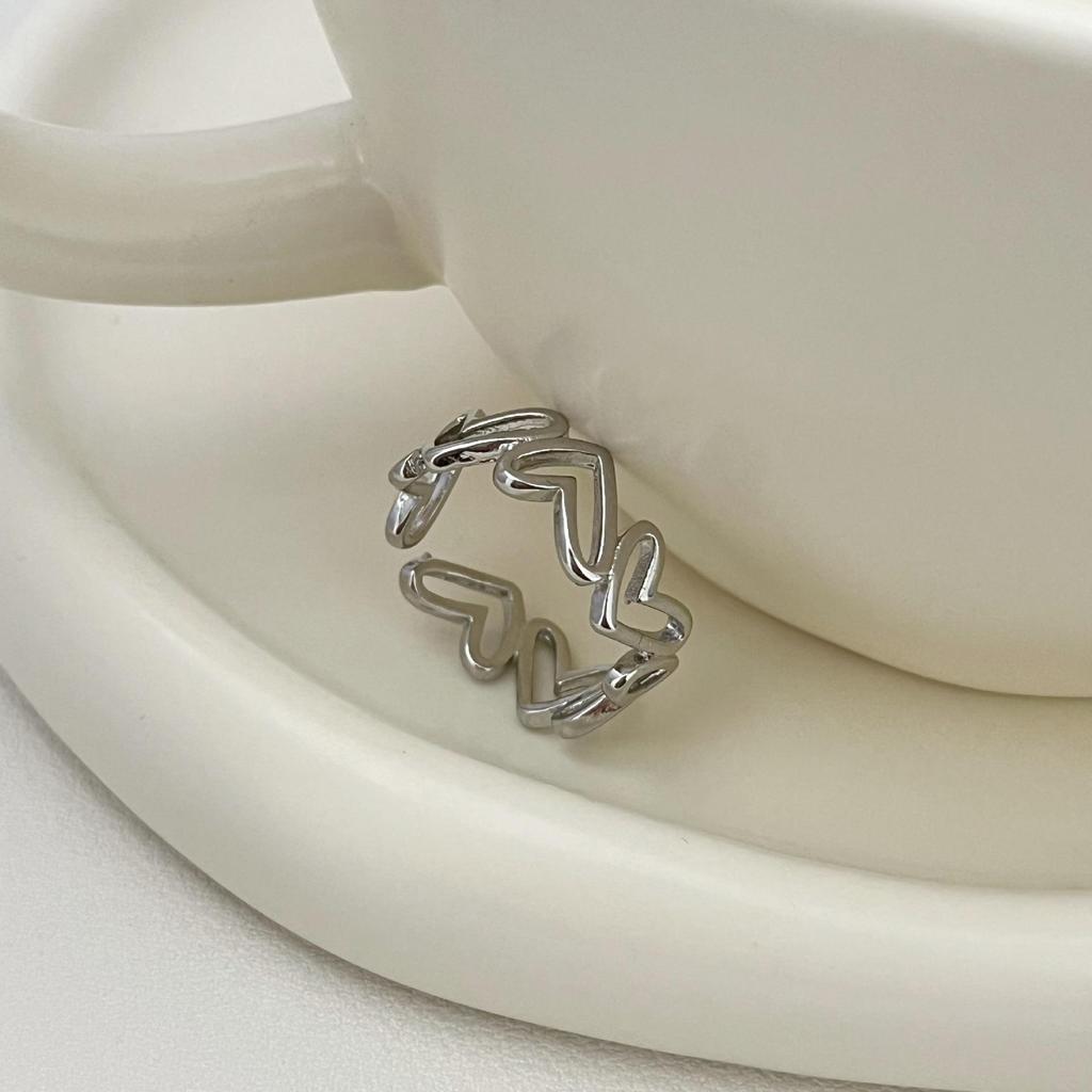 Geometric Open-Heart Ring: Women's Trendy Japanese-Korean Light Luxury Style