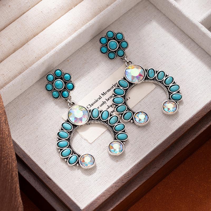 Vintage Literary And Artistic Hollow Turquoise Flower Earrings, High-End Ethnic Style Earrings, Female Bohemian Style Ear Jewelry