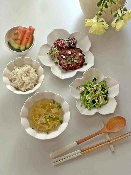 

Elegant Table Silver 1-Person Dinnerware Set, Newlywed Tableware Housewarming Gift Eunseol 1-person recognition device set