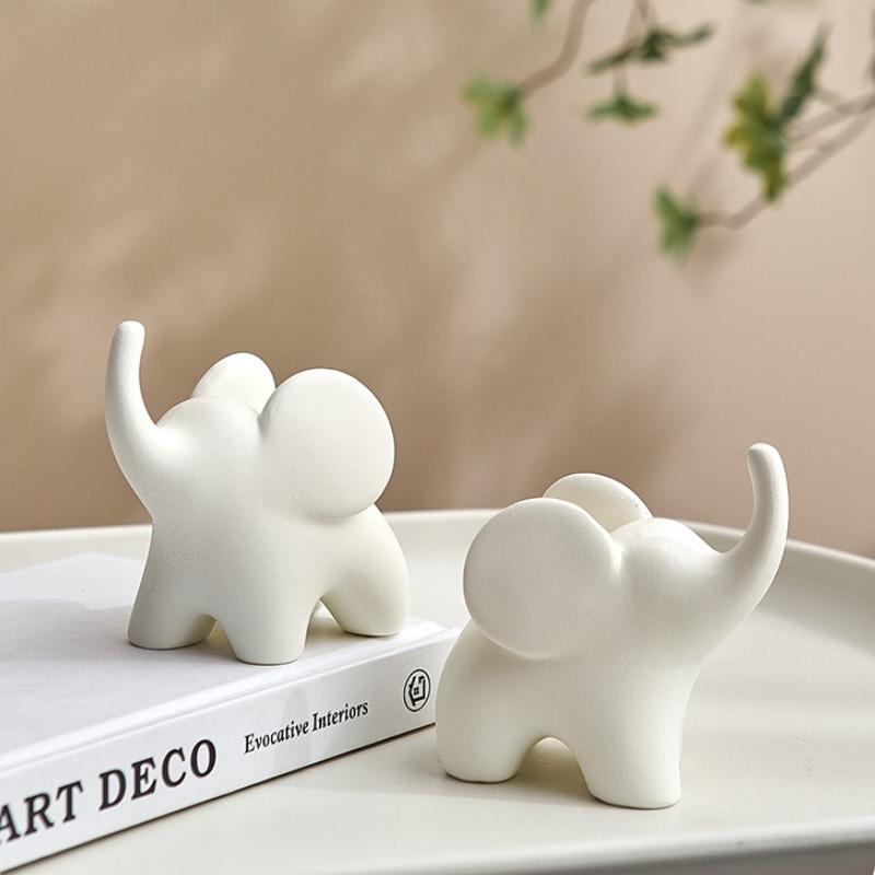 Simplified Cartoon Elephant Couple Statue Abstract Elephant Figurine Cute Animal Sculpture Home Decoration Resin Crafts Gift