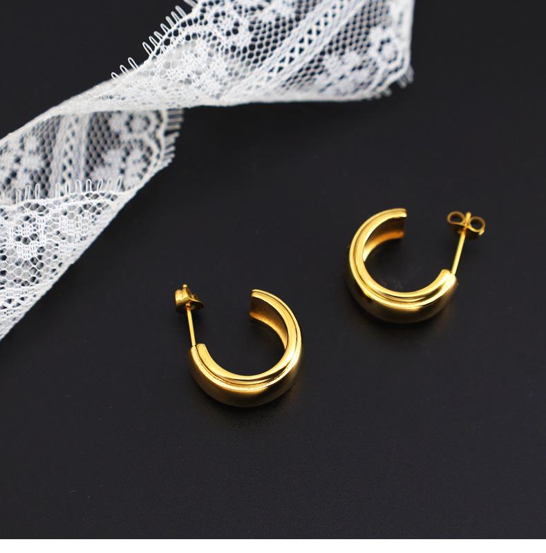 Elegant French C-Shaped Wide Noodle Stud Earrings - High-Quality Gold Plated Stainless Steel