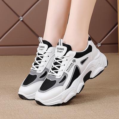 Dad Shoes Frühling neue atmungsaktive Studenten Freizeitschuhe Ins trendige dicke Sohle höhenvergrößernde Sportschuhe