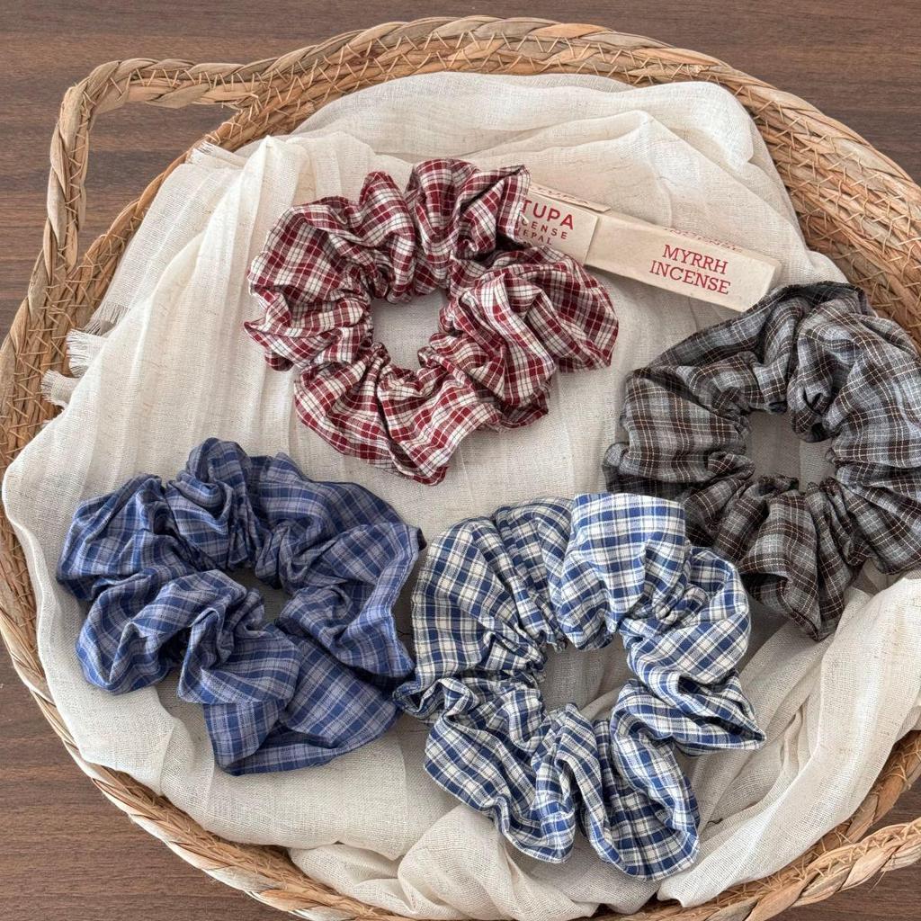 Retro Plaid Large Intestine Hair Tie - Elastic Ponytail Holder & Hair Accessory