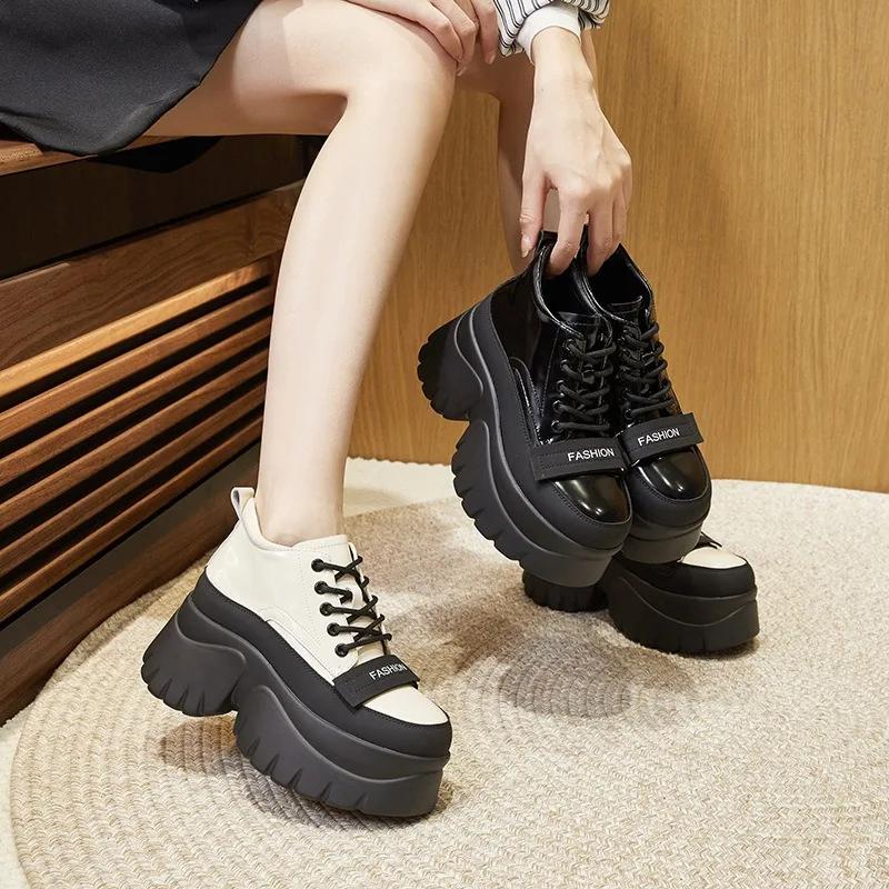 Fashion 8cm Patent Leather Synthetic Chunky Round Toe Heel Females Lace Up Summer Fashion Hight Heels Platform Women Casual Shoes
