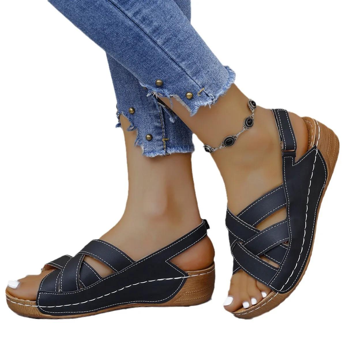 Женские босоножки Легкие босоножки на танкетке Лето 2024 Трендовая обувь Женские — фото 6