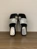 Holiday style metal pinch temperament square head grass woven cover toe cool slippers women's summer wear 2025 new