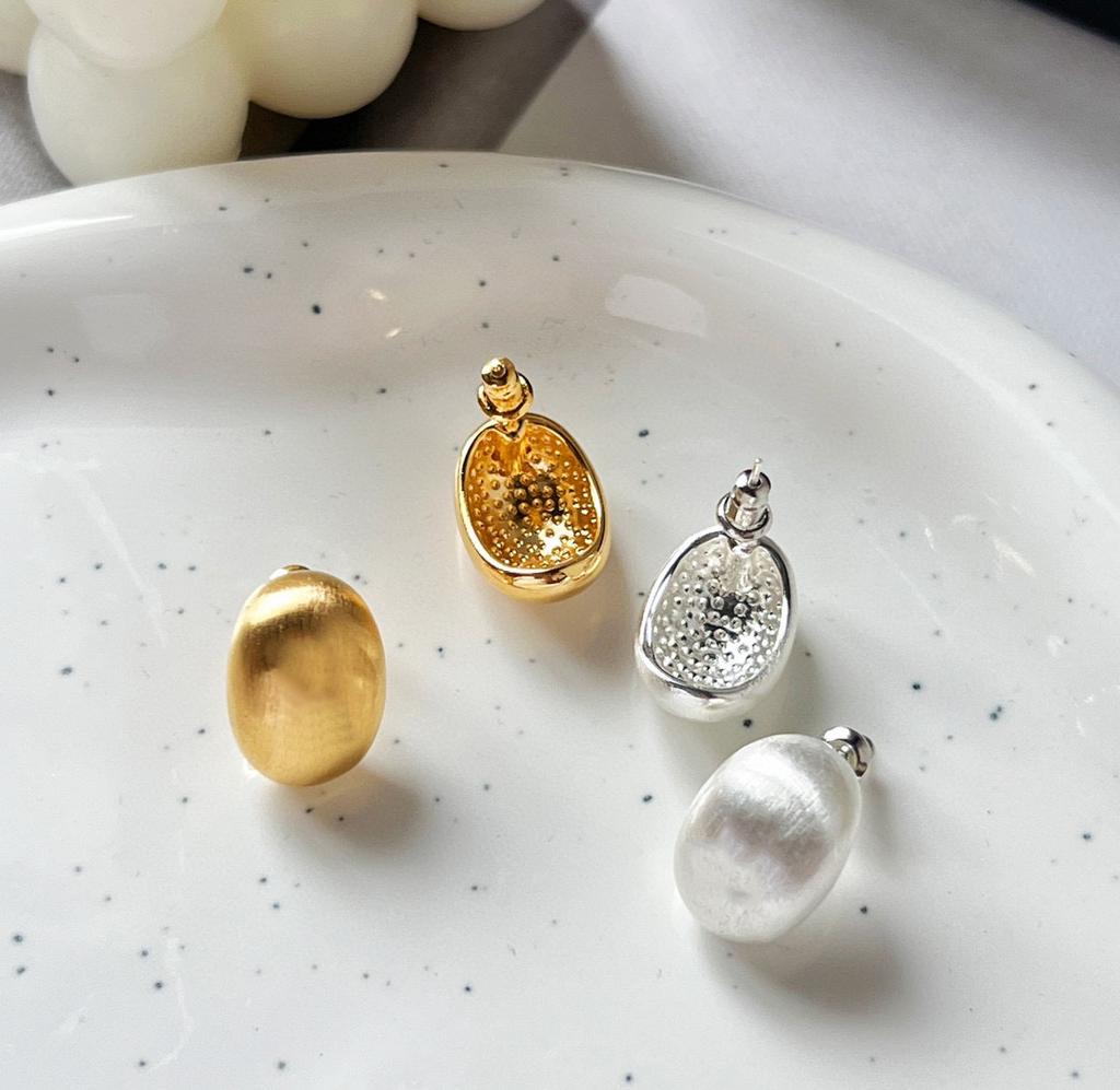 2023 New Vintage Women's Earrings Luxury Jewelry for Women Fashion Designer Eardrop Lady Party High quality Fashion Ear Stud