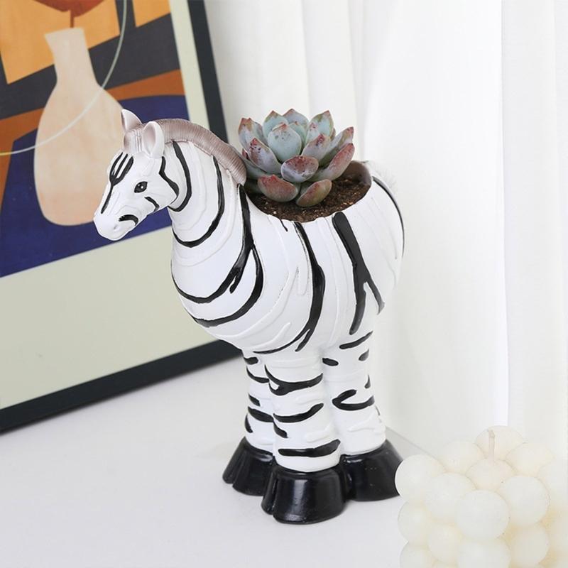 Creative Unique Giraffe/Zebras Shaped Succulent Holder Animal Plant Pot Tabletop Planter for Home or Office Decoration