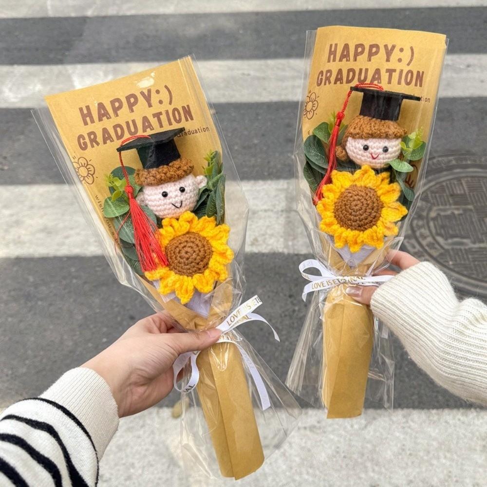 Handmade Crochet Graduation Bouquet Cute Home Decor Bear Crochet Sunflower Bouquet Graduation Gifts Artificial Flower Bouquet