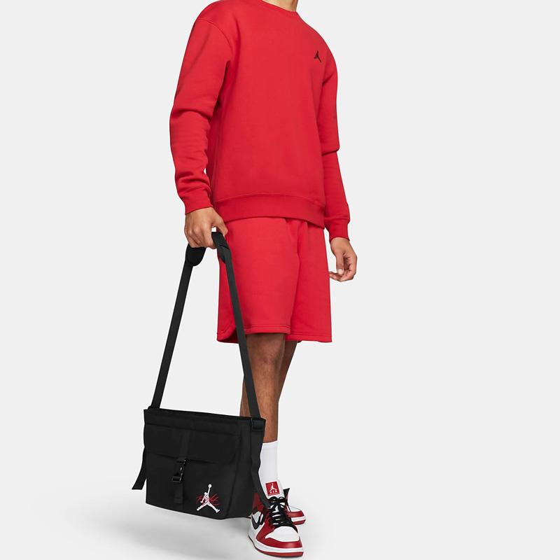 Jordan Polyester Messenger Bag Shoulder Bag Crossbody Bag Regular Unisex Black Jordan DV5362-010