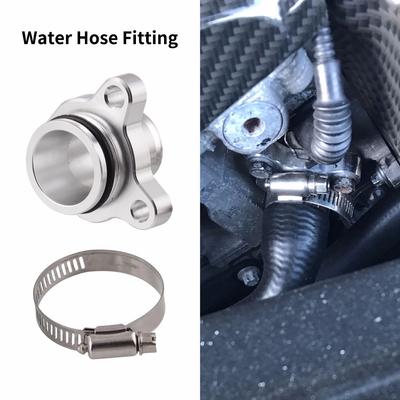 BMW 335i, 335xi, 135i, 2006-2010 325i, 330i için Otomotiv Su Hortumu Bağlantısı