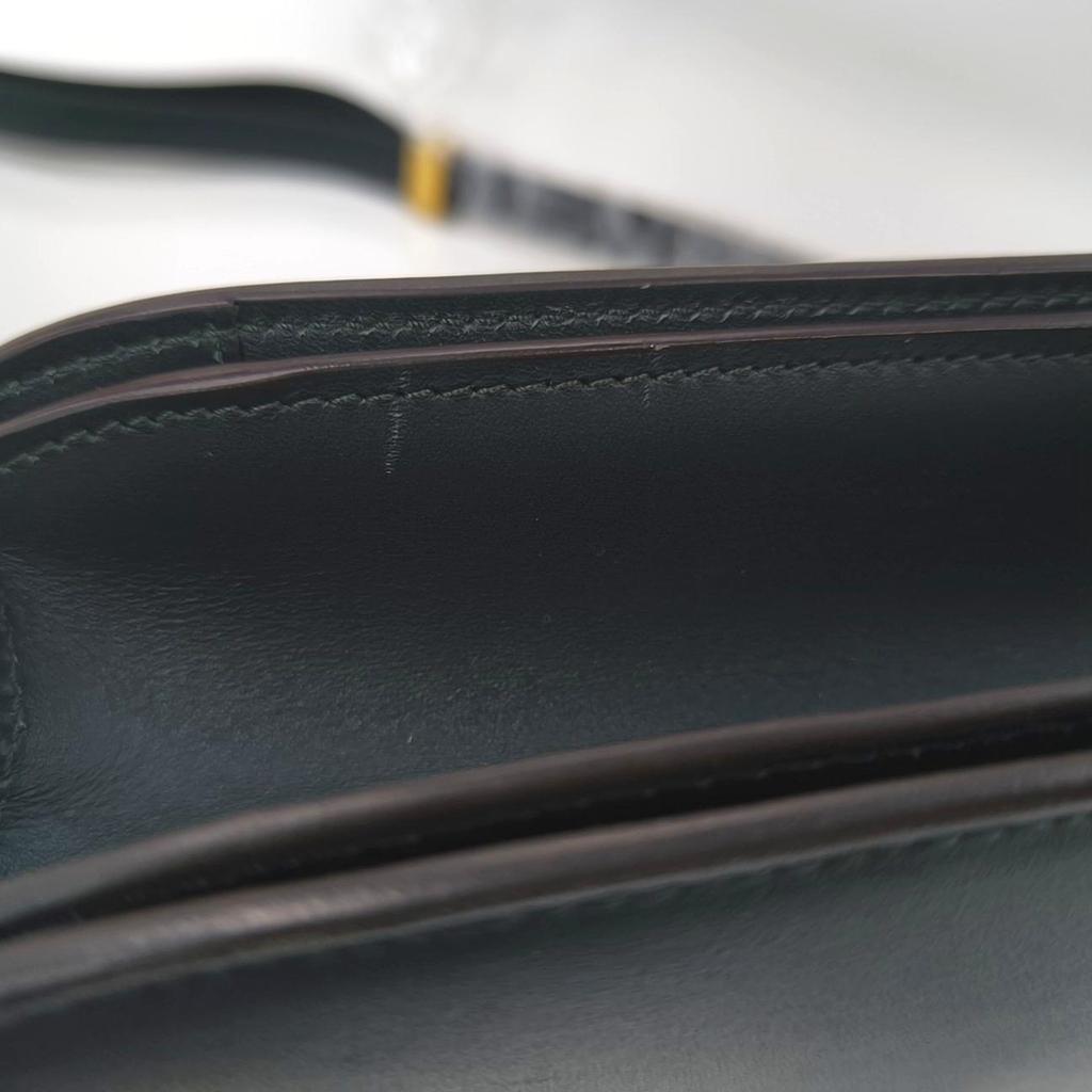 [Pre-Owned] Classic Box Polished Calfskin Leather Square Bag - Very Good #HC20RN