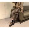 Retro Plaid Maillard Women's Slimming Velvet A-Line Skirt - Elegant Autumn/Winter Bodycon Style