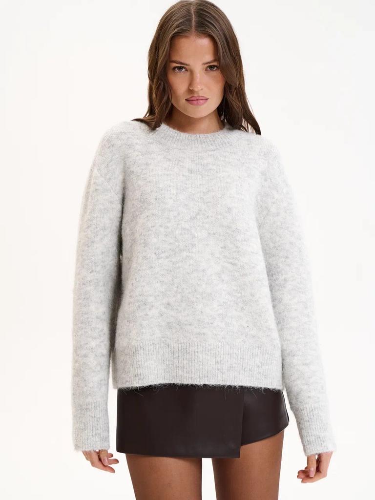 American Lazy Short Gray Pullover Sweater Women's Autumn and Winter Loose Long-haired Alpaca Hair Crew-neck Knitted Sweater