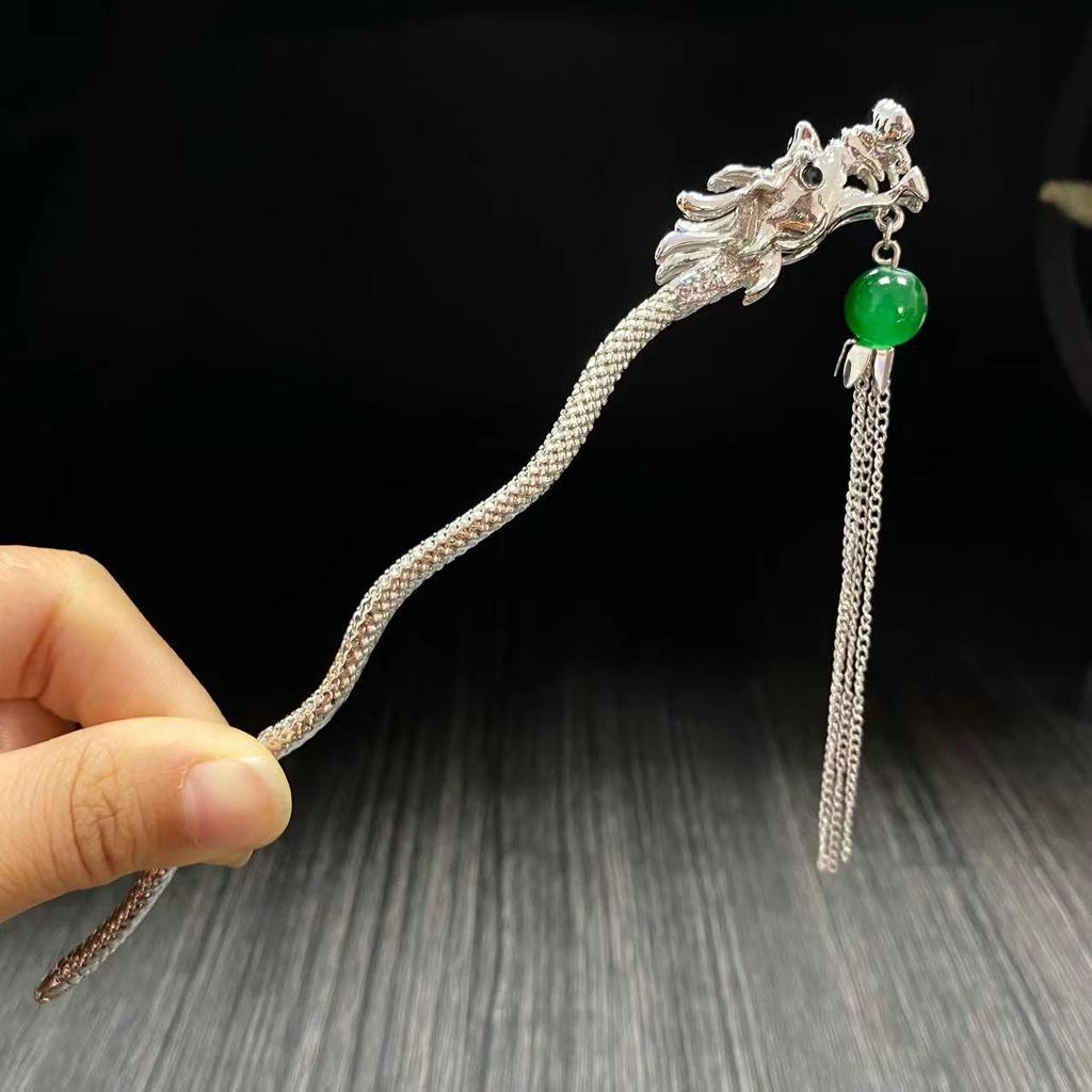 Vintage Hårnål med Tofsar: Elegant huvudbonad inspirerad av Hanfu