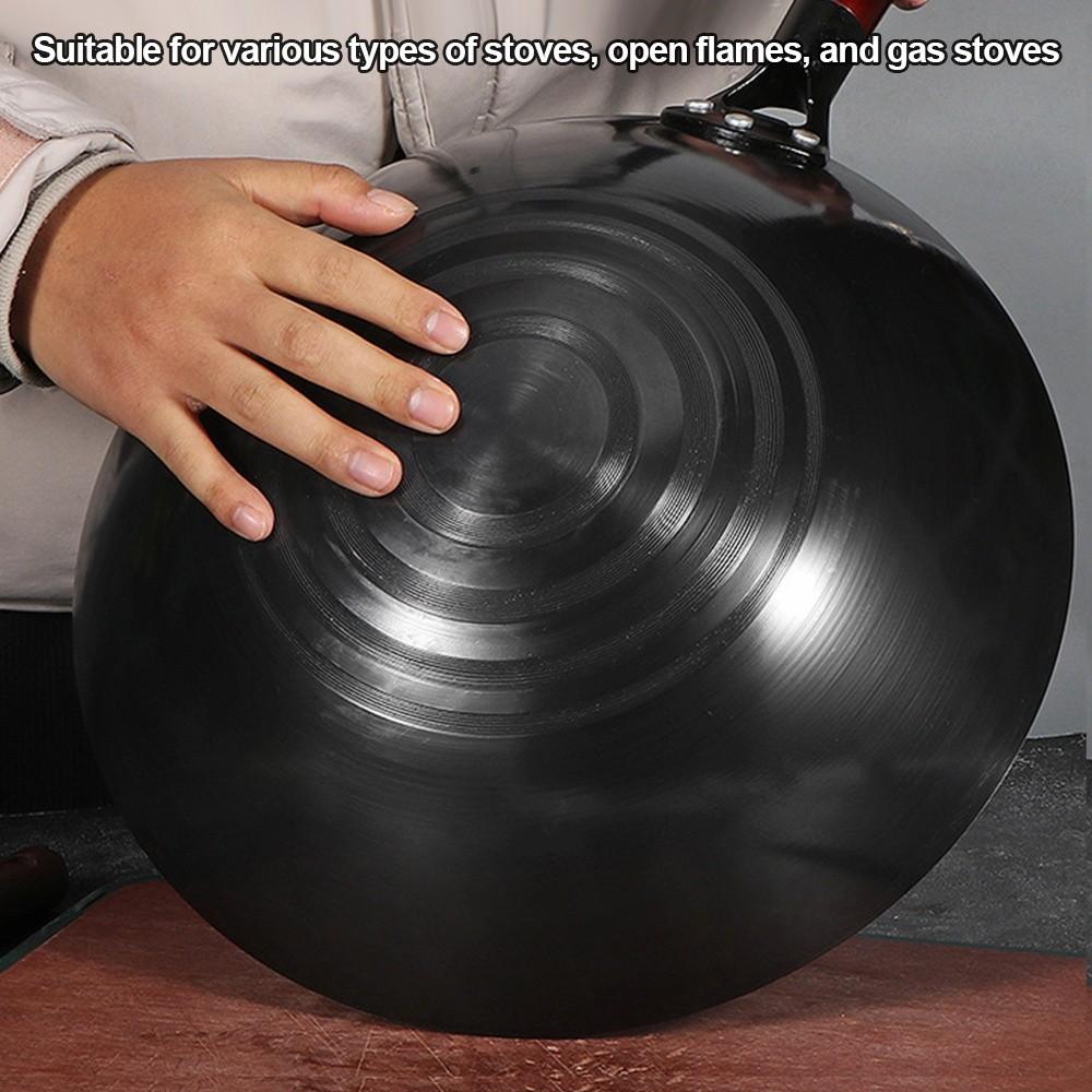 Traditional Without Ear Chinese Seasoning Iron Wok Wooden Handle Uncoated Cast Iron Pot Non-stick Cooking Wok Gas Stove