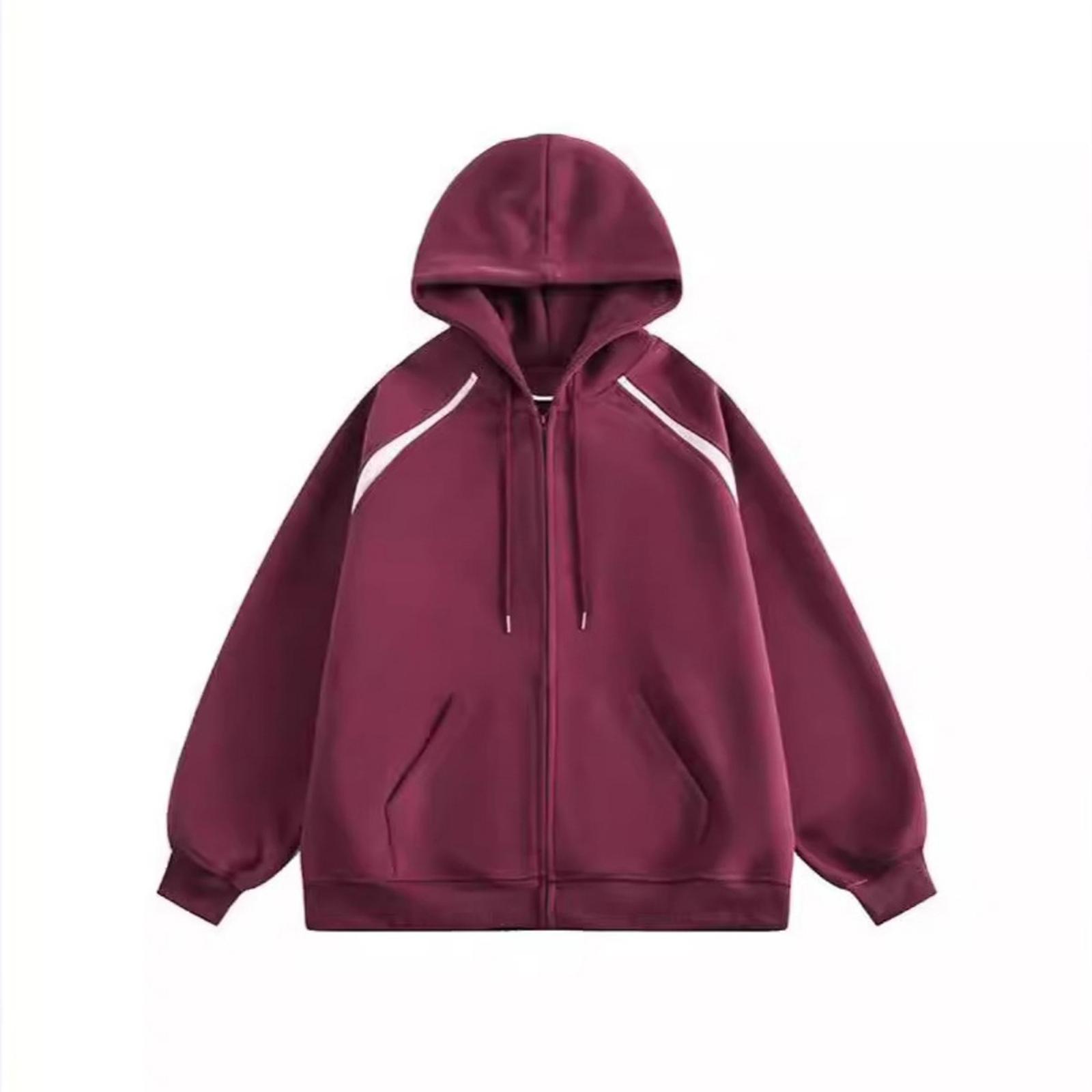 

Американская толстовка с капюшоном из модной мужской коллекции, отличающаяся свободным кроем оверсайз и лоскутной техникой колор-блокинг. L винный