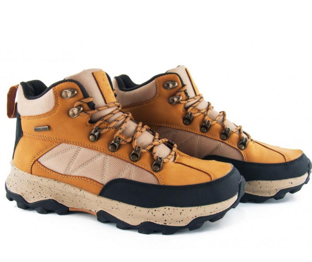 Cross Jeans KK1R4020 Camel Trekking Shoes - Comfortable and Durable Outdoor Footwear