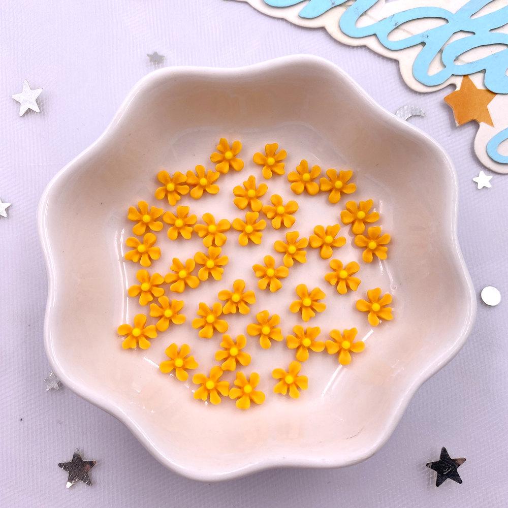 100Pcs 7mm Resin 3D Colorful Mini Osmanthus Flower Gems Flat back Stone Scrapbook Jewelry Wedding Applique Nail Art Decor Crafts