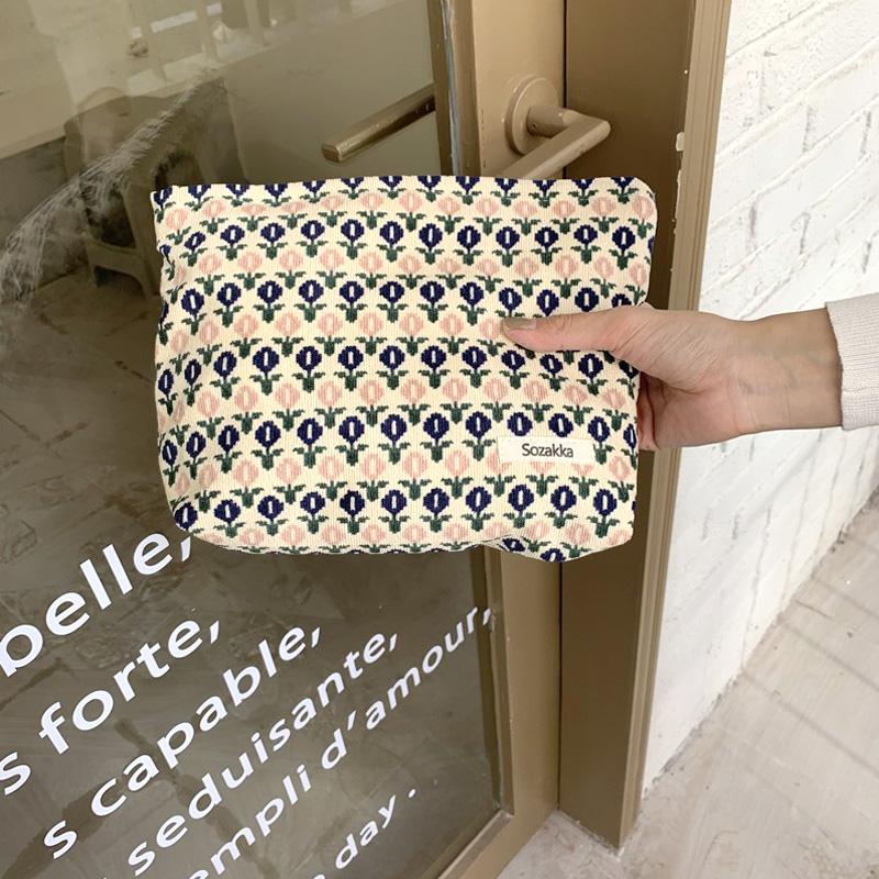 Embroidery Florals Storage Organizer Cosmetics Makeup Bag Toiletry Large Capacity Beauty Case Travel Portable Wash