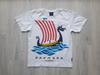 Bo Bendixen Wikingerschiff Dänische Kunst T-Shirt, Bo Bendixen Wikingerschiff Shirt, Mittel, Grafik-T-Shirt, Pop-Art T-Shirt, Bo Bendixen Wikinger Drakkar T-Shirt