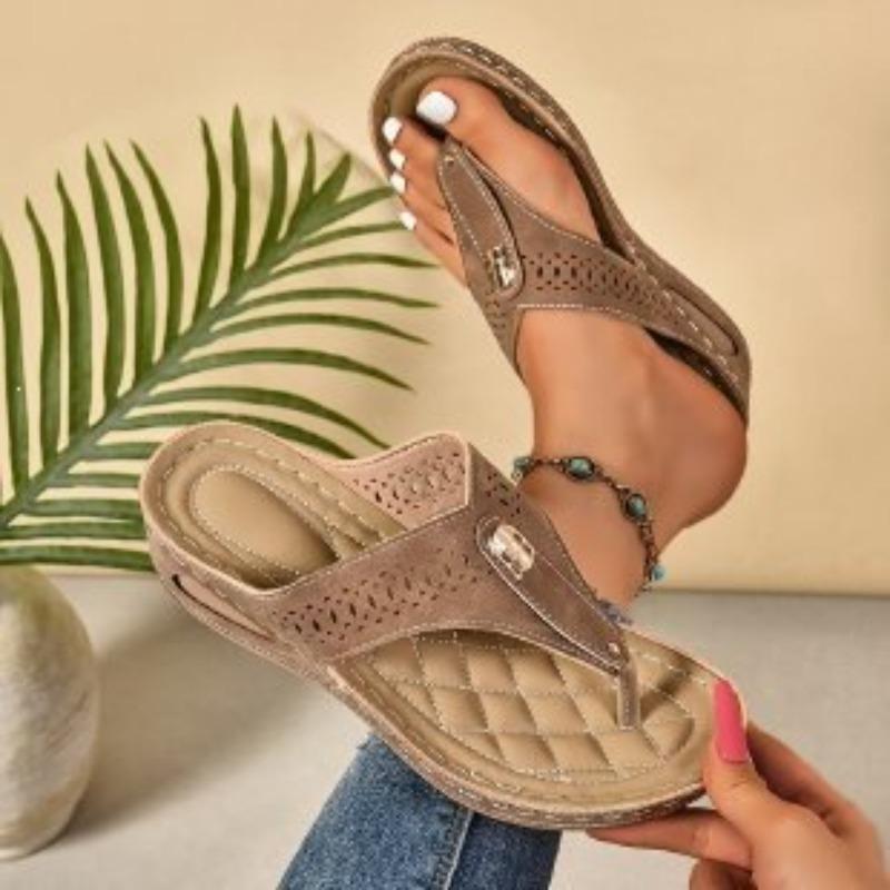 Women's Wedge Thong-Style Beach Sandals, Casual Outdoor Footwear.