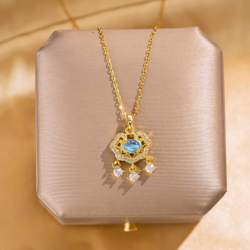 Retro Butterfly Flower Pendant Fashion Titanium Steel Choker Necklace Irregular Versatile Women