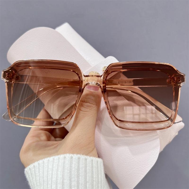New Fashion Retro Square Frame Sunglasses Anti-Uv Travel Glasses High Quality Large Woman Eyewear Uv400