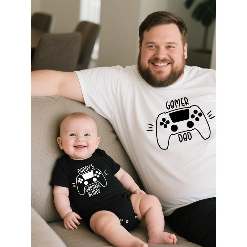 Father-Son Game Enthusiasts' Summer Family Matching Outfits: Dad, Baby, and Children's Cotton Casual Round-Neck Short-Sleeve T-Shirt