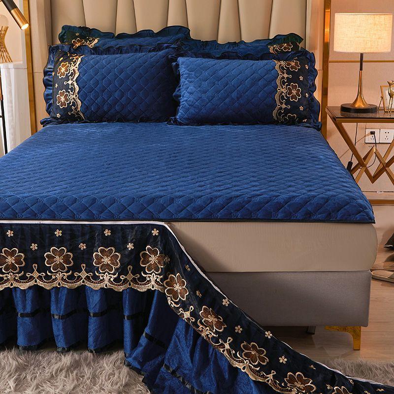 Luxury Euro Crystal Velvet Gold Lace Ruffles Quilted Zipper Removable Bed Skirt Mattress Cover Bedspread Pillowcases Bedding Set