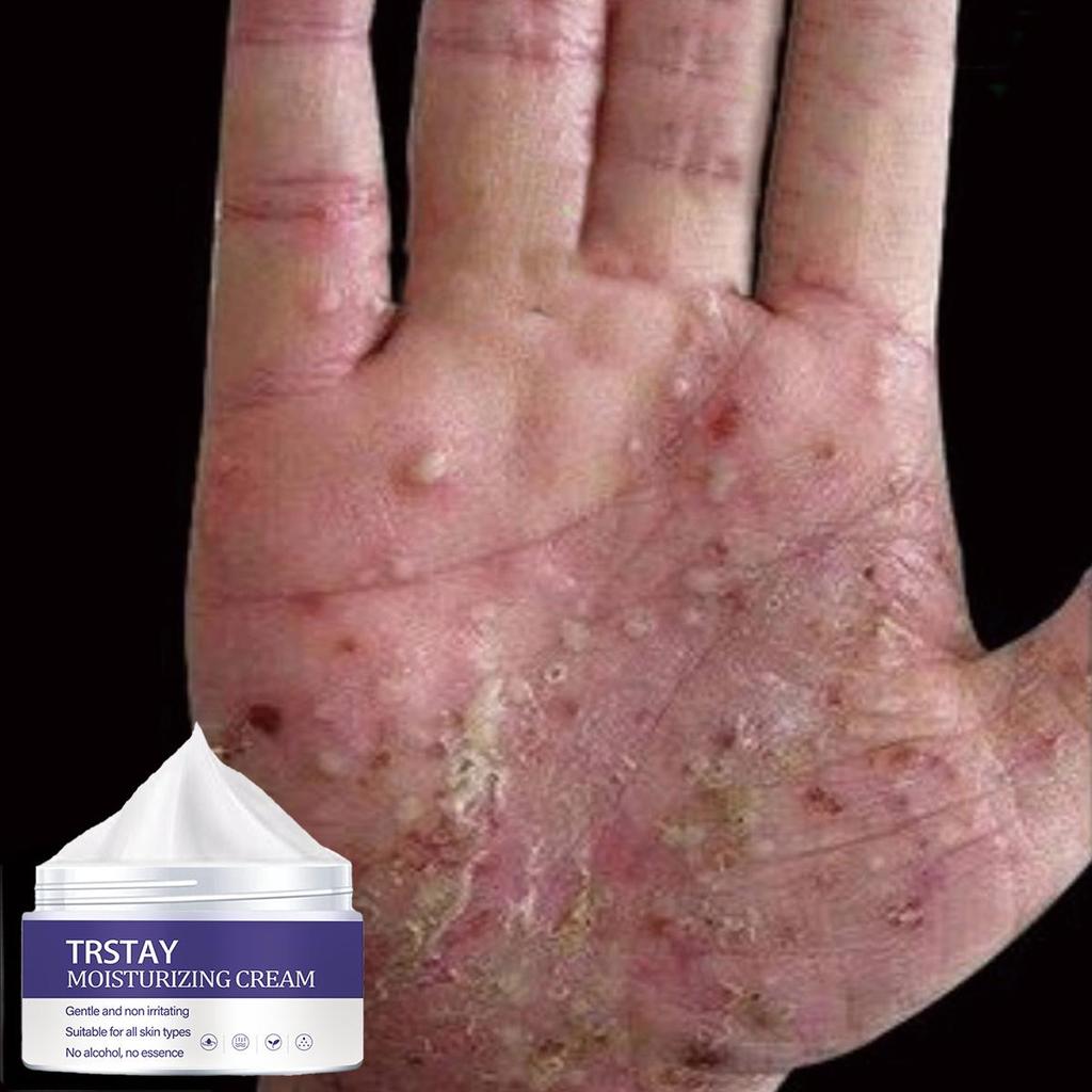 Moisturizing cream for care, refreshing and hydrating, caring for the skin, gentle and non irritating