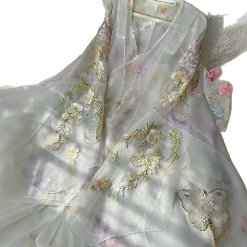Elegant Hanfu Dress Set With Heavy Embroidery Wide Sleeves Gradient Design Wear Women