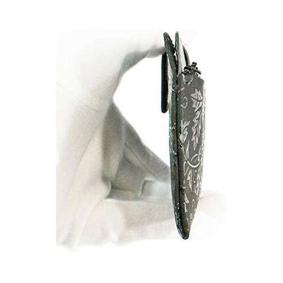 Inden-ya Inden Long Wallet, Thin, Deer Leather, Black X Black Lacquer, Karakusa Pattern 2107-01-041