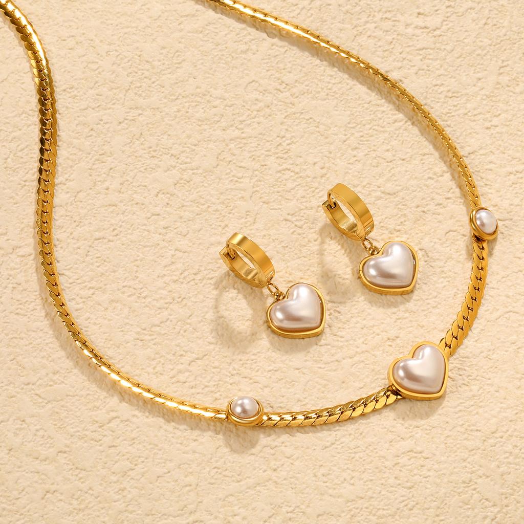 Fashion Stainless Steel Earrings Necklace Women's Light Luxury High-end Love Jewelry Set