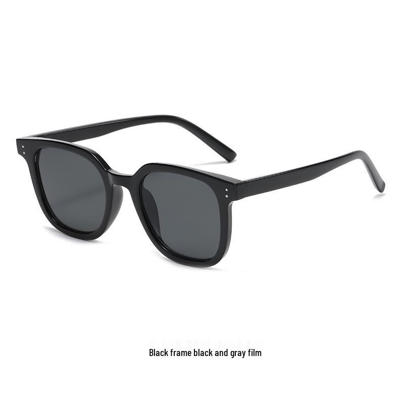 

GM Retro Gradient Blush Sunglasses: High-End, Trendy Rice Nail Design