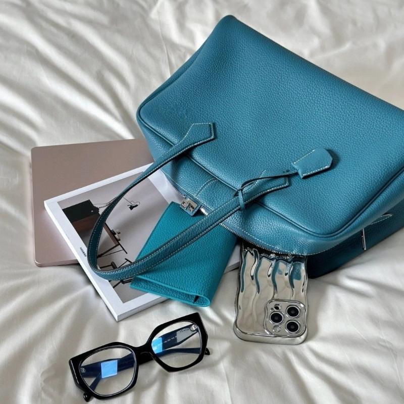 Branded Premium Leather Boston Bag Blue Large-capacity Rectangular Sports Shoulder Bag Casual And Versatile Travel Tote Bag New