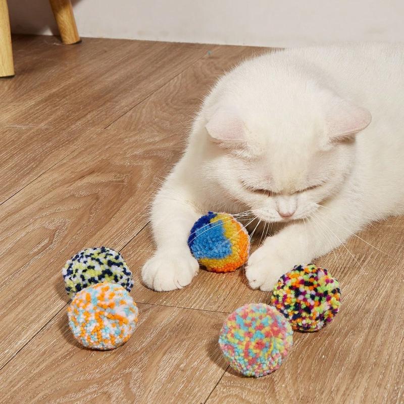 

1 шт. Случайный цвет Плюшевый мячик-дразнилка для кошек Random