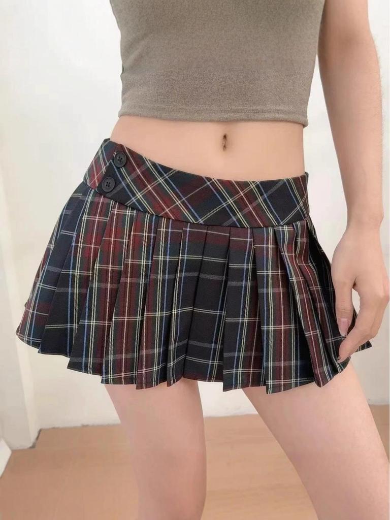 Women's Slim-Fit Low-Waist Pleated Plaid Mini Skirt with Button-Up Slit - Autumn Anti-Exposure Design