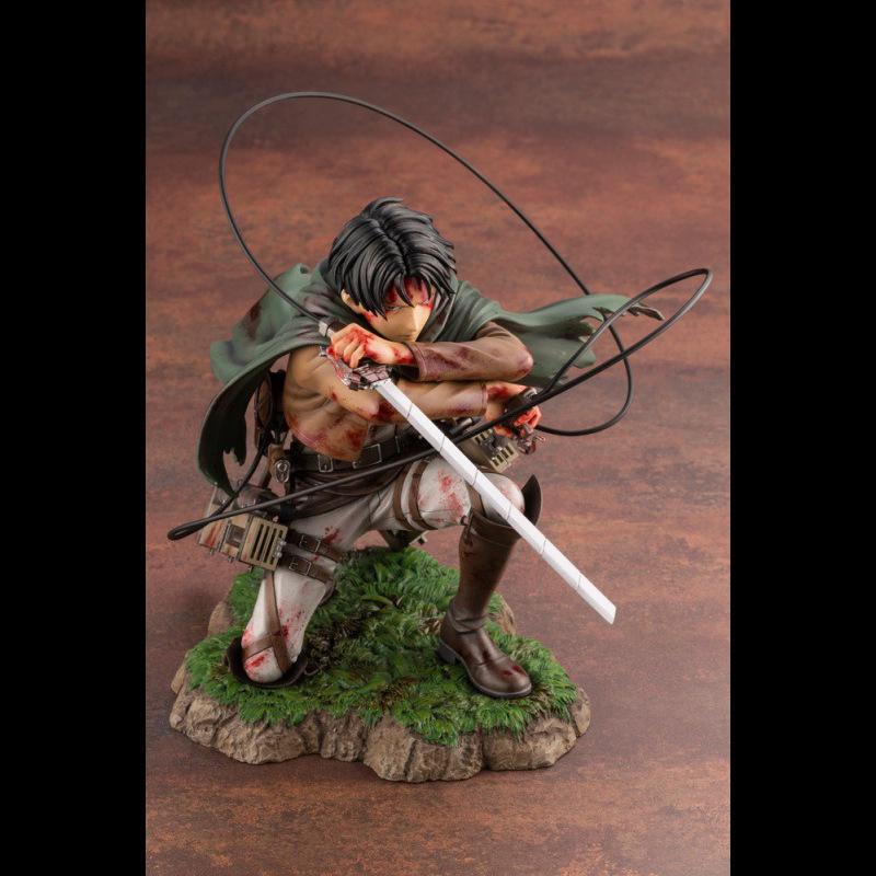 Kotobukiya Attack On Titan Levi Ackerman Anime Figure Battle Damaged Bloody Battle Kneeling Pose Collectible Statue Anime Figure