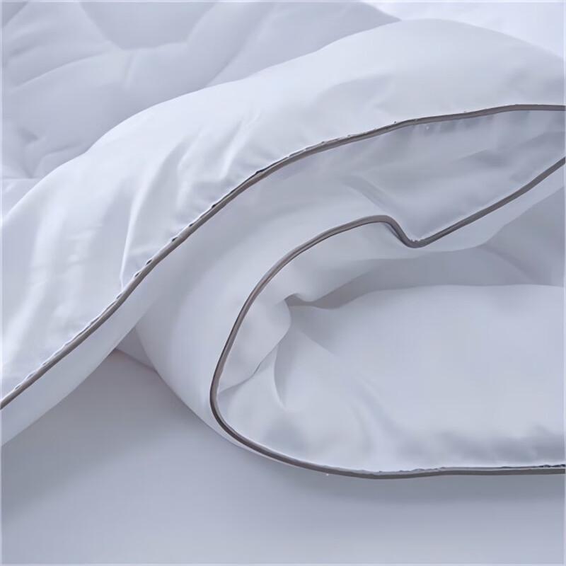 FUANNA Four Seasons Comfort Duvet